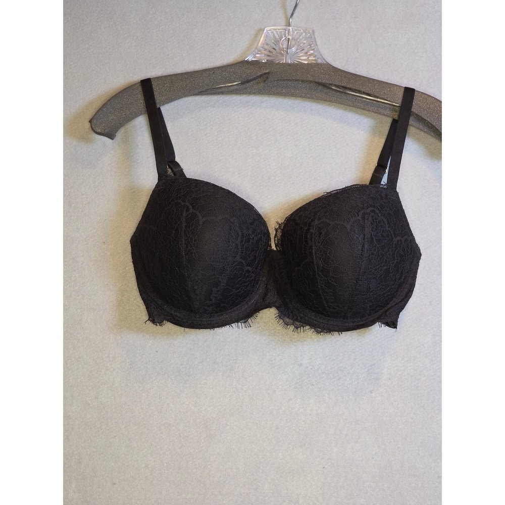 Victoria's Secret Black Lace Push Up Bra Eyelash Trim Underwire 0001412